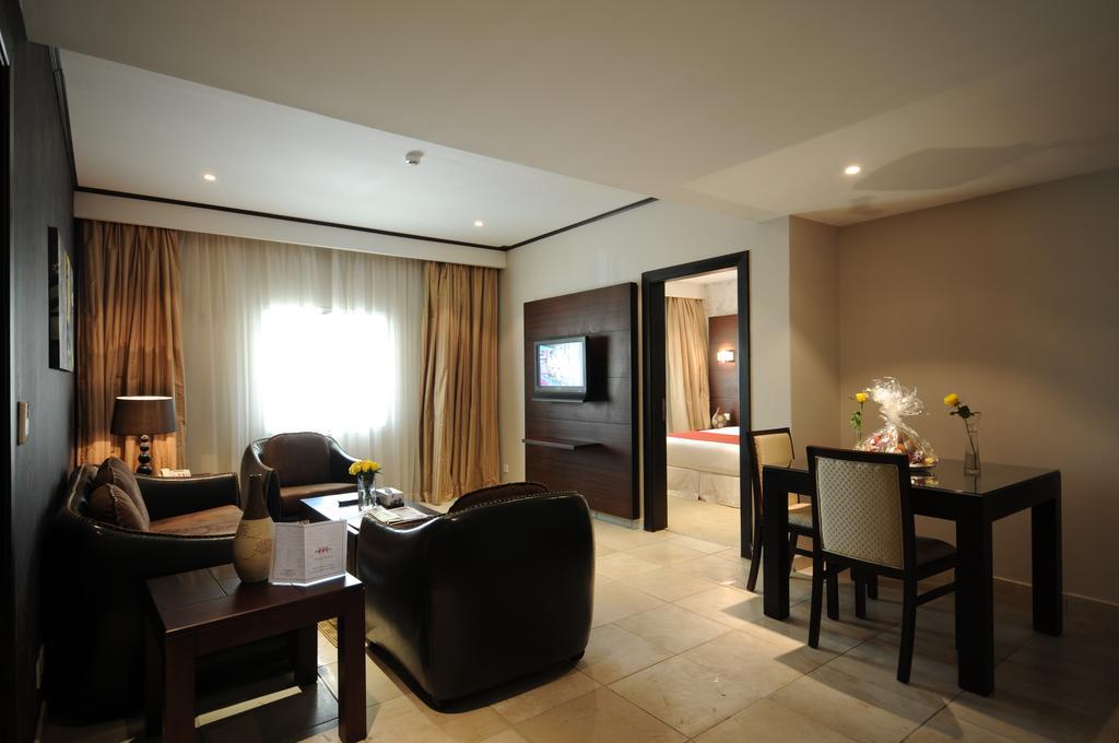 Mercure Value Hotel Riad Exterior foto